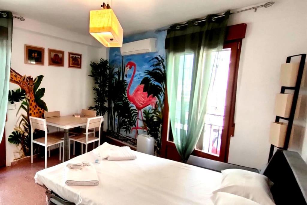 Apartamento En Zona De Ocio Casco Antiguo อาลิกันเต ภายนอก รูปภาพ