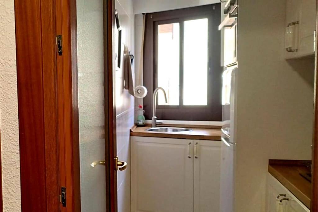 Apartamento En Zona De Ocio Casco Antiguo อาลิกันเต ภายนอก รูปภาพ