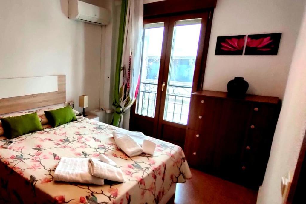 Apartamento En Zona De Ocio Casco Antiguo อาลิกันเต ภายนอก รูปภาพ